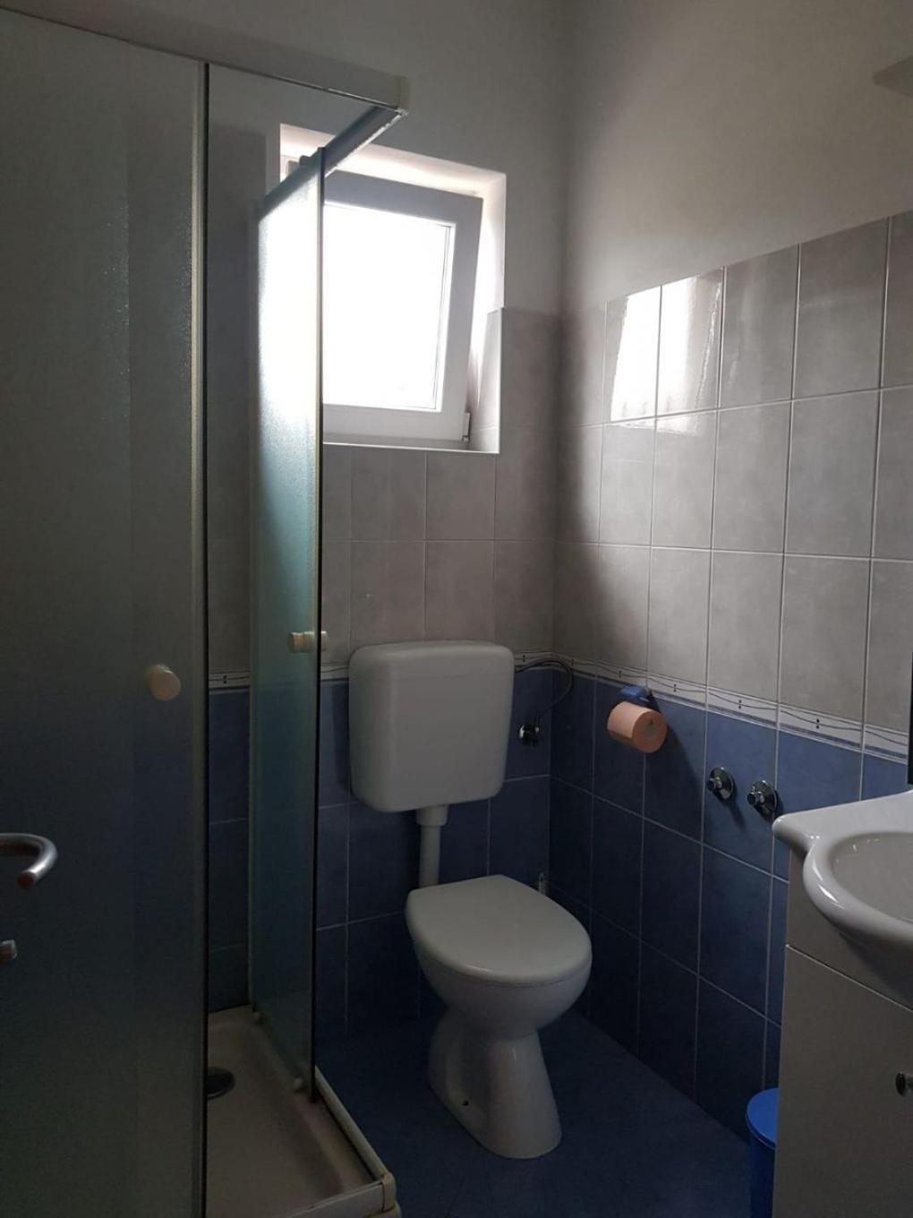 Apartments Mari - Near Sea Лопар Екстериор снимка